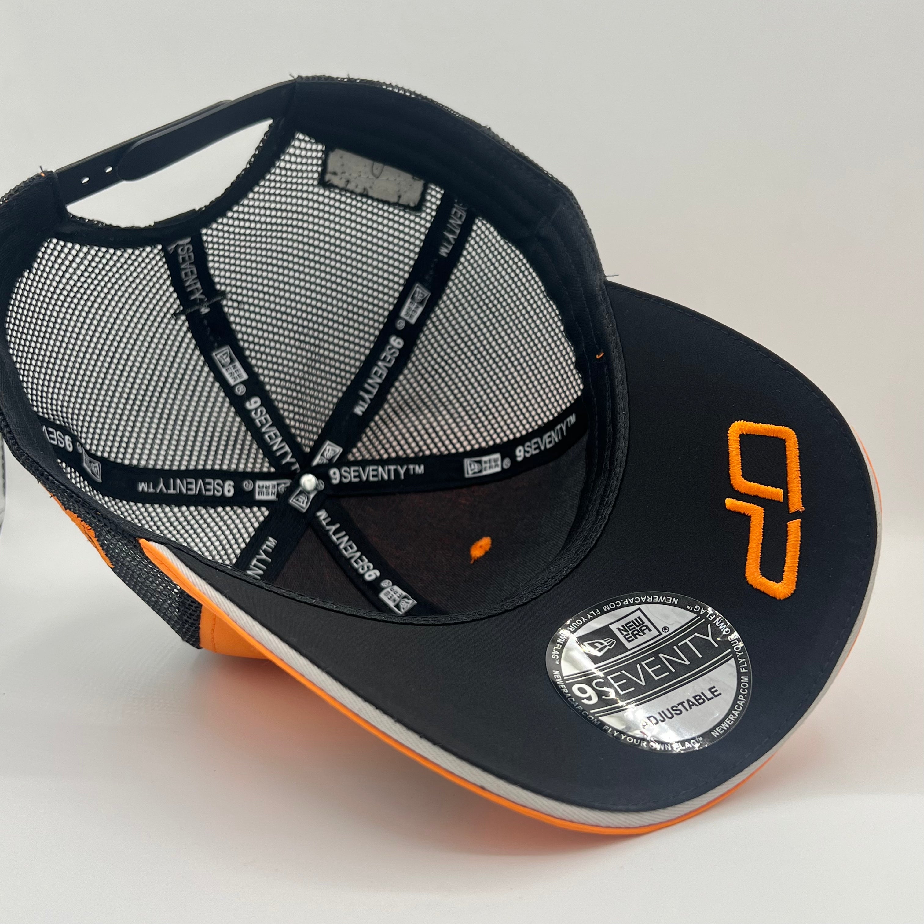 McLN F1 2025 Oscar Driver Cap