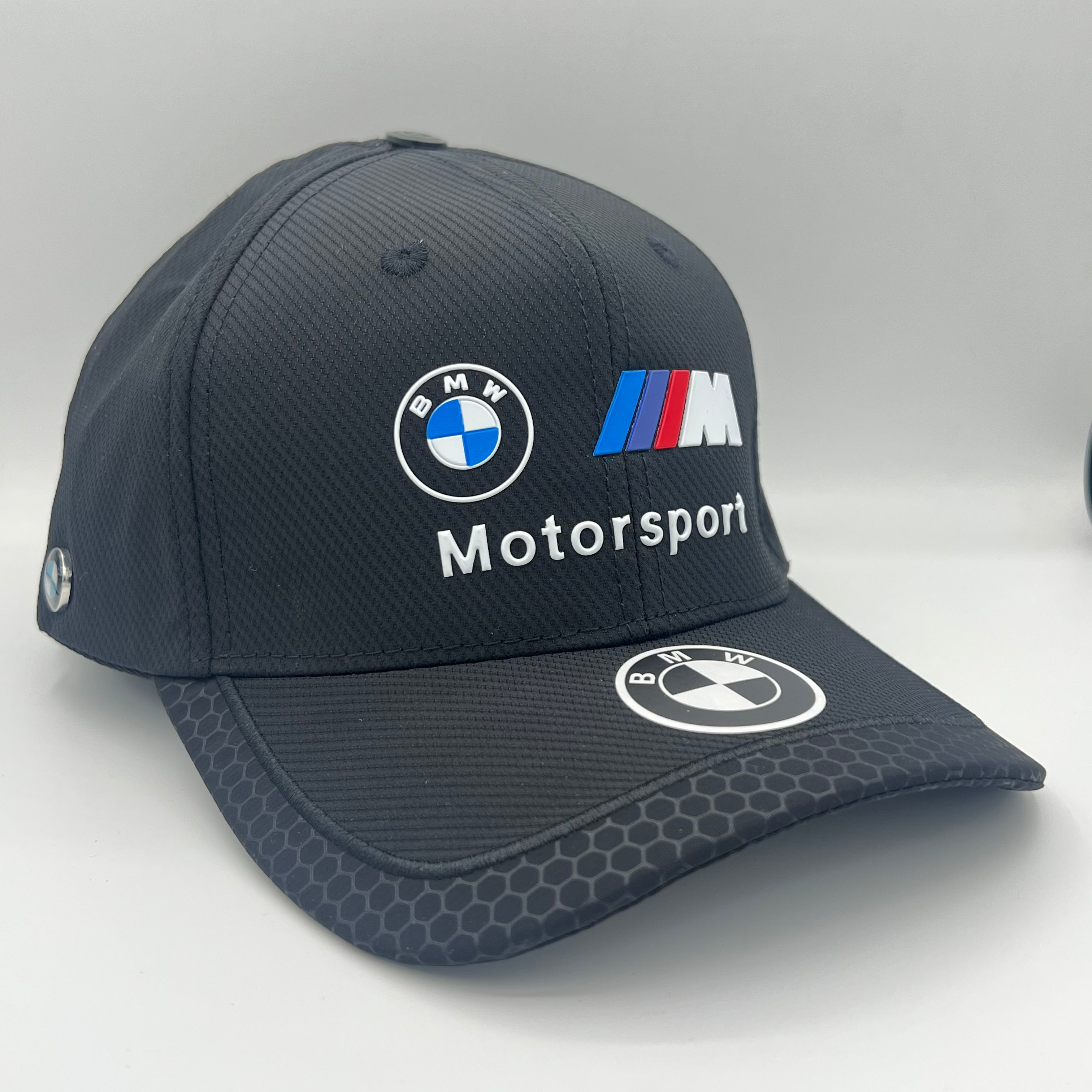 BMW Black Cap