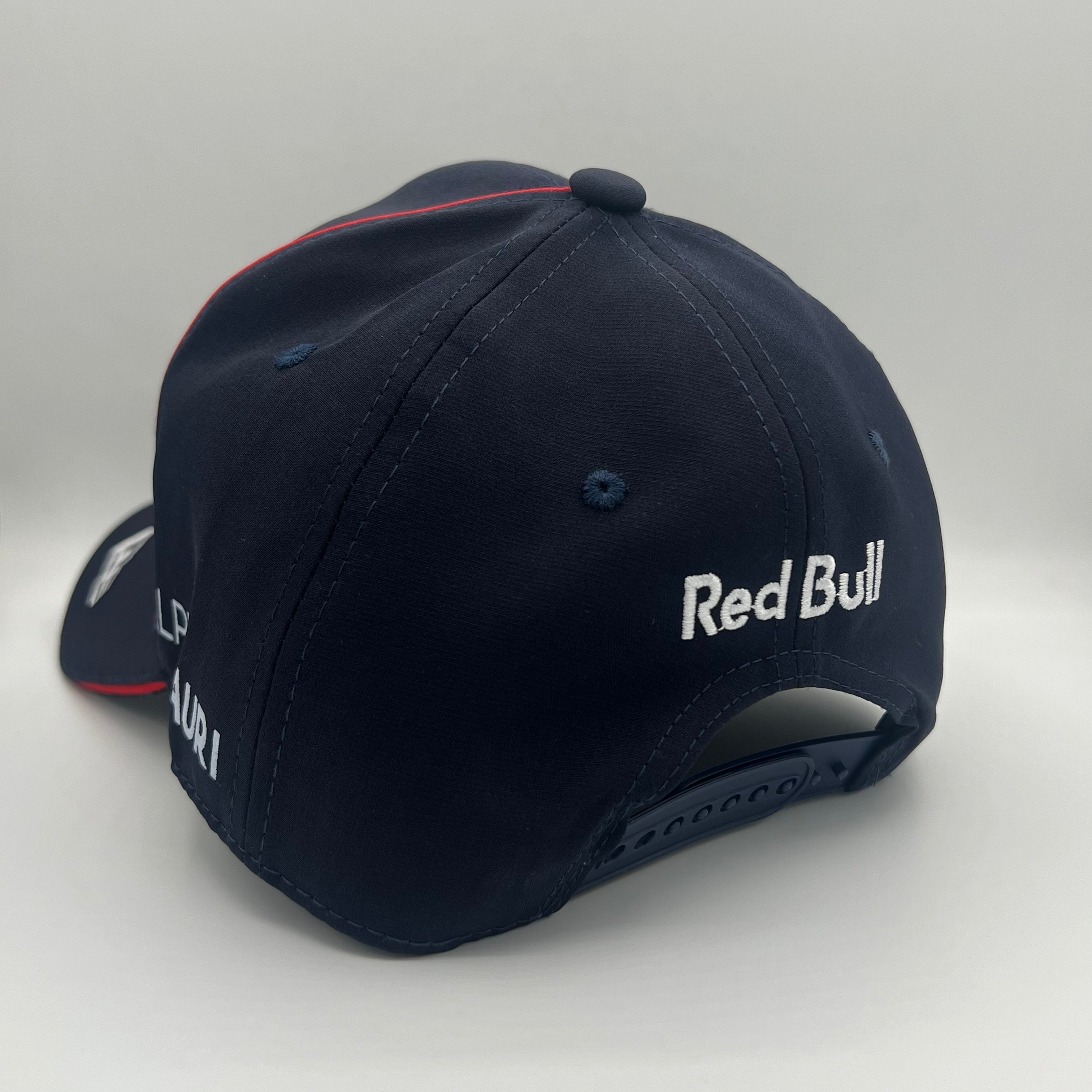 RB 2025 B Cap