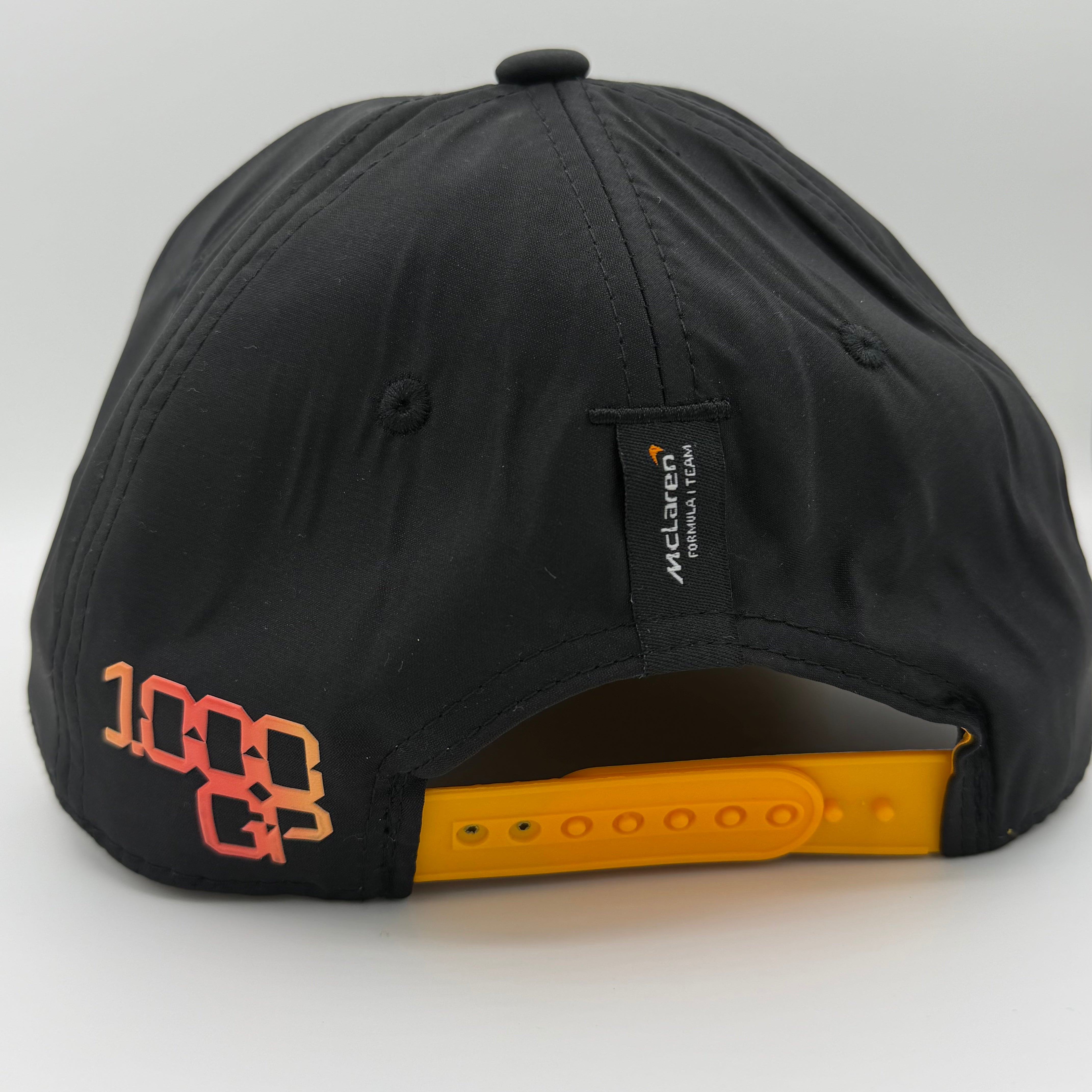 McLN 1000GP Special Edition 2026 Oscar Cap