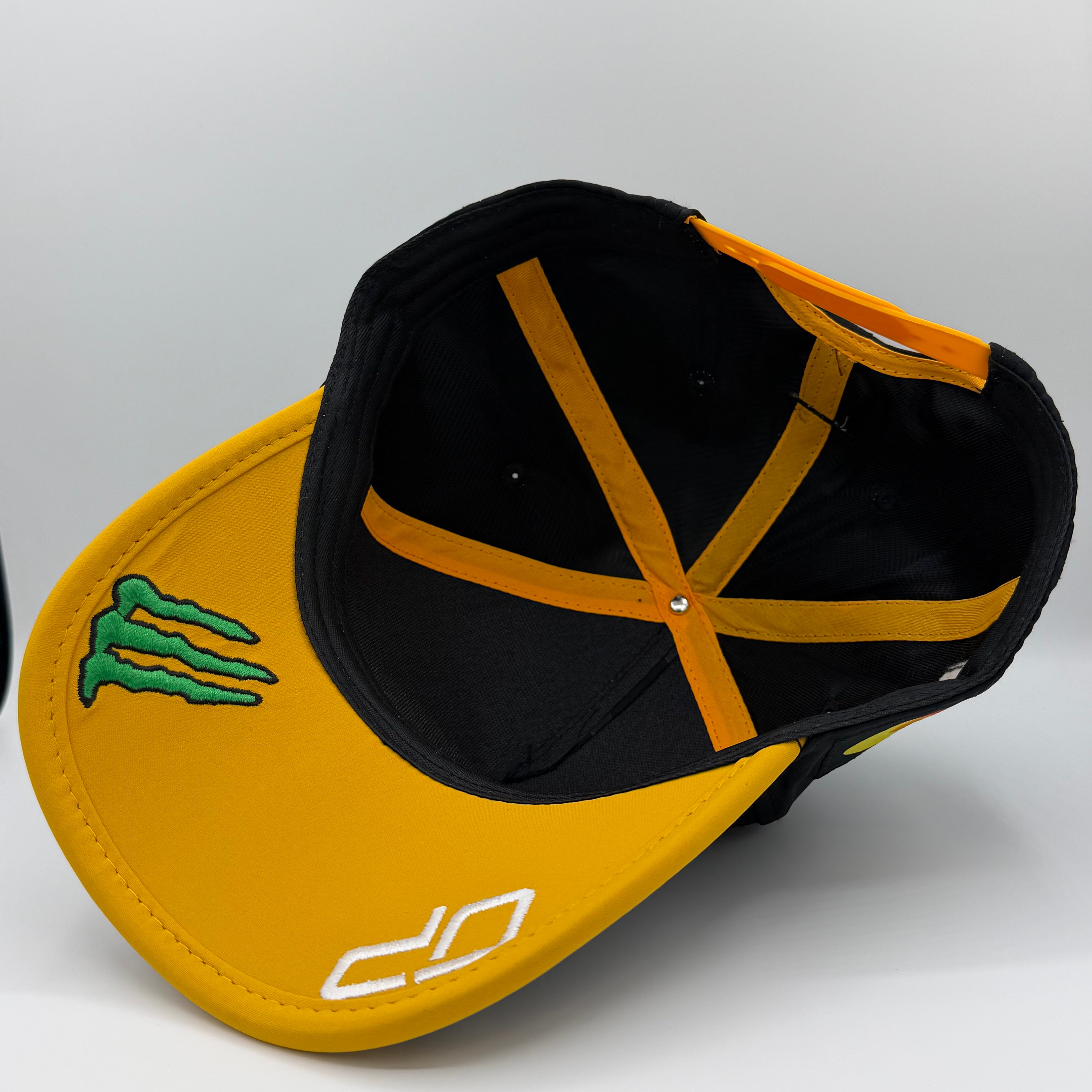 McLN 1000GP Special Edition 2026 Oscar Cap