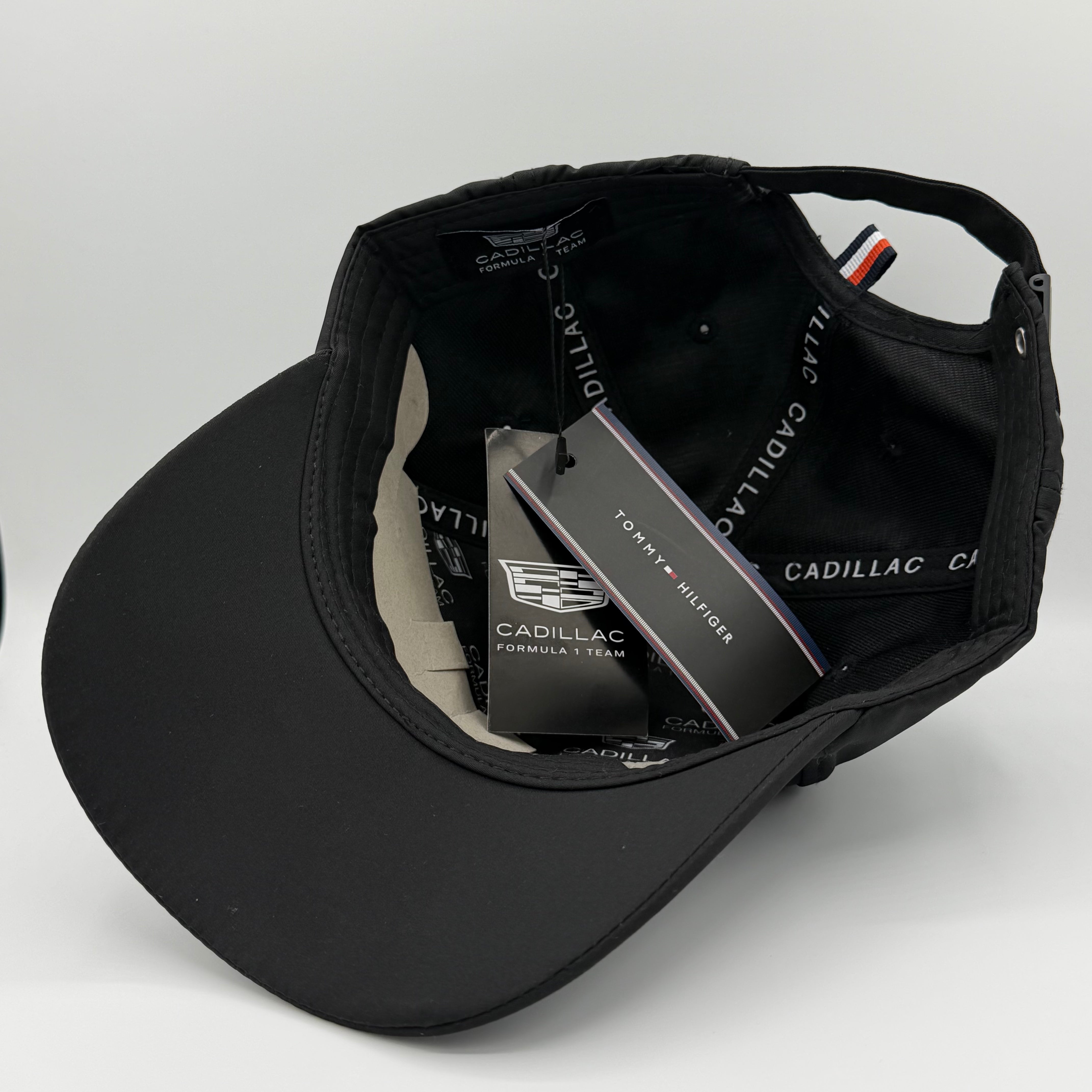Cadillac TH 2026 Black Cap