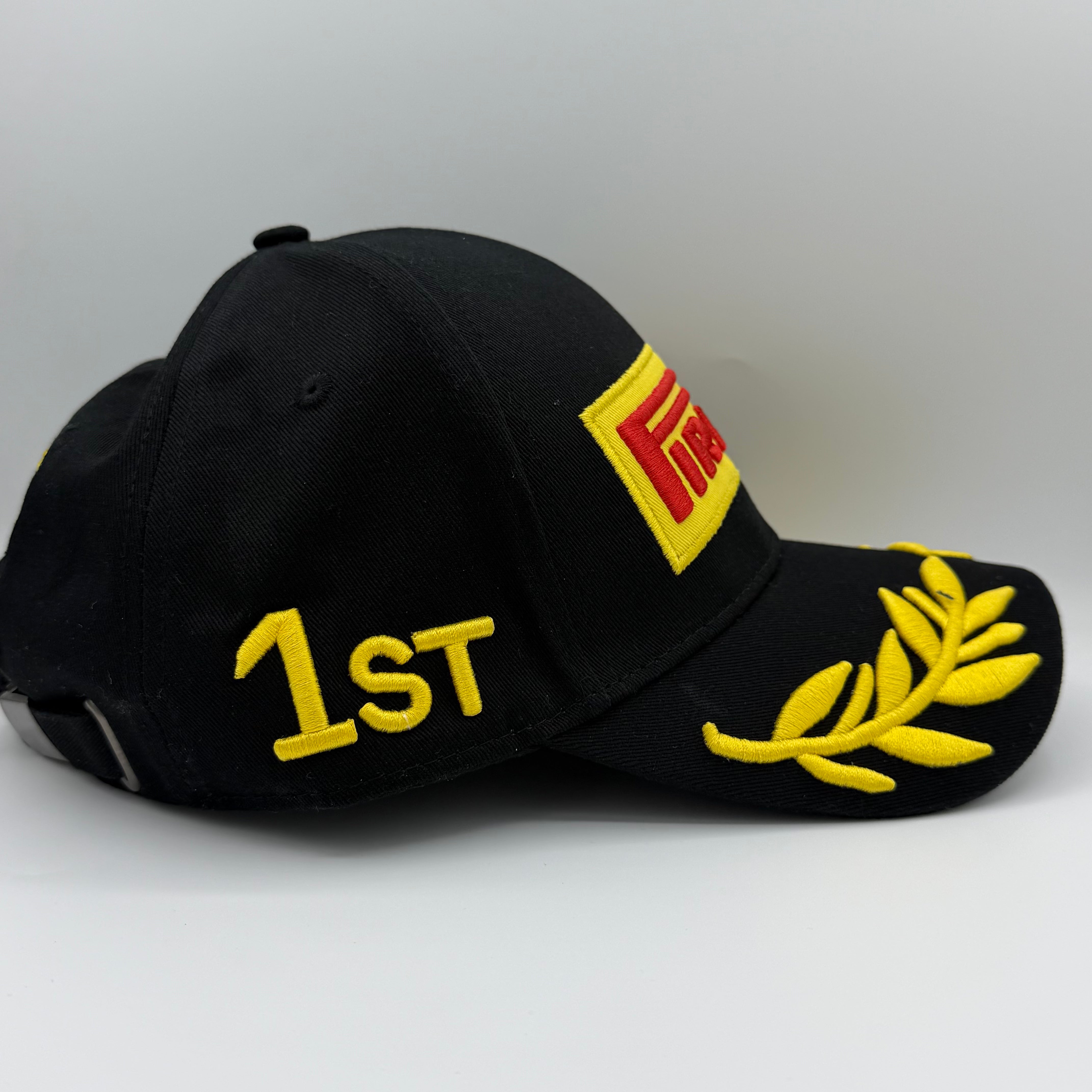Pirelli Podium P1 Cap