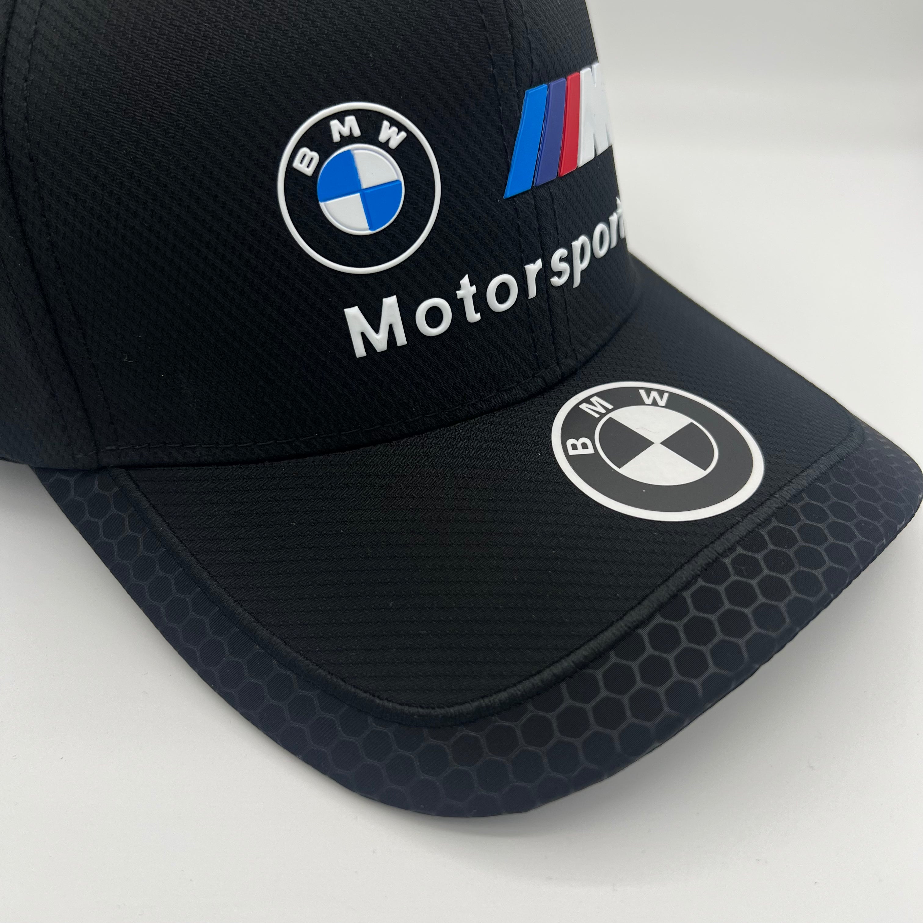 BMW Black Cap